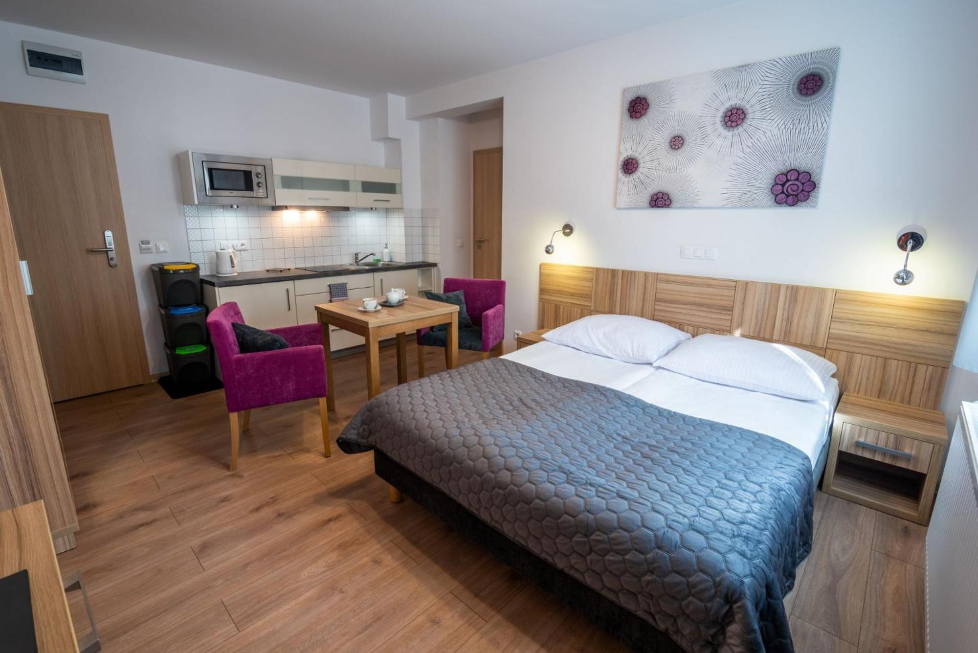 Malina Apartamenty Шклярска Поремба Екстериор снимка